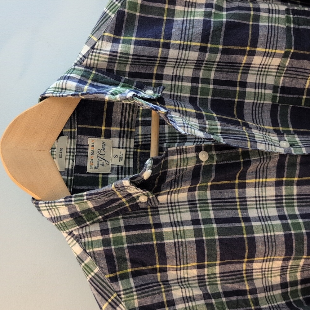 J. Crew Men's Small Slim Fit Indian Madras Long Sleeve Button Down Style #AM673